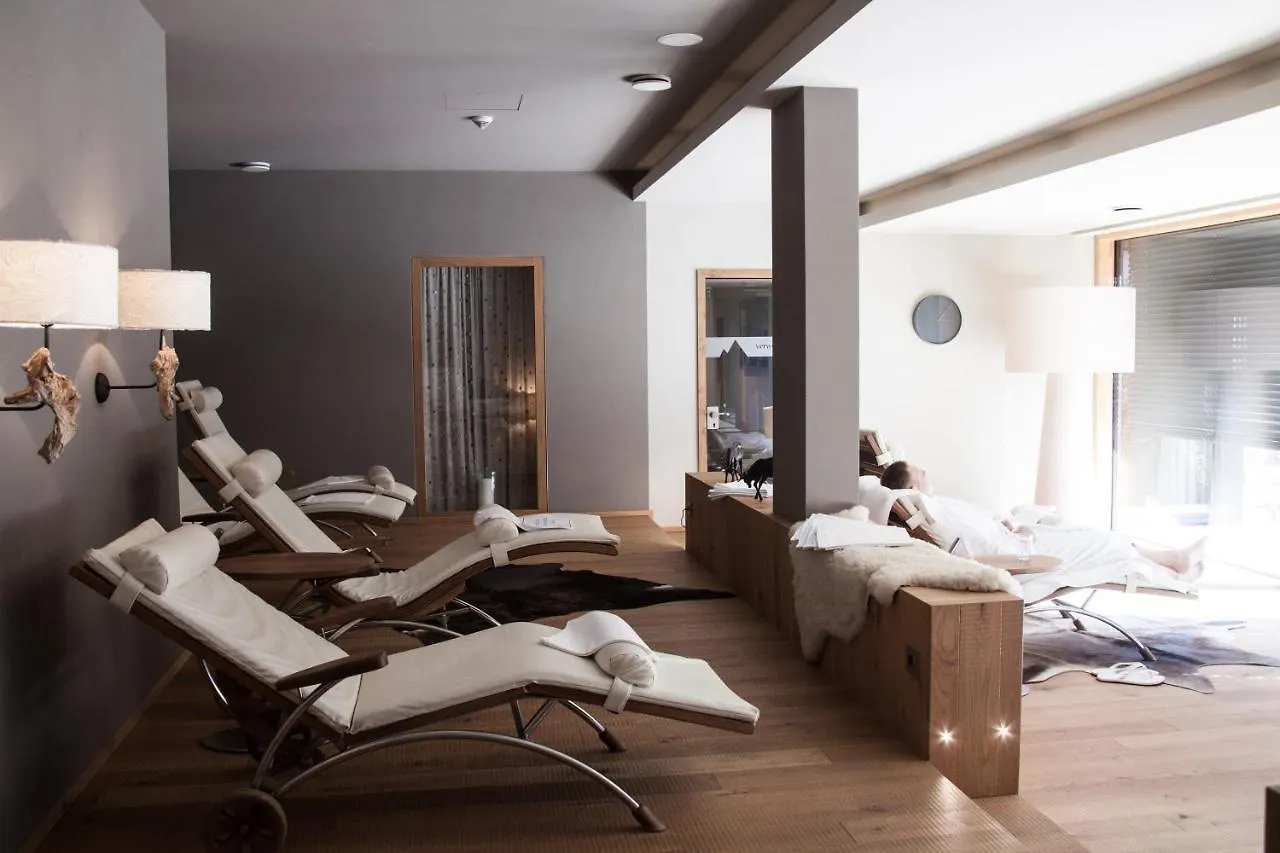 Hotel Franks Oberstdorf 5*,